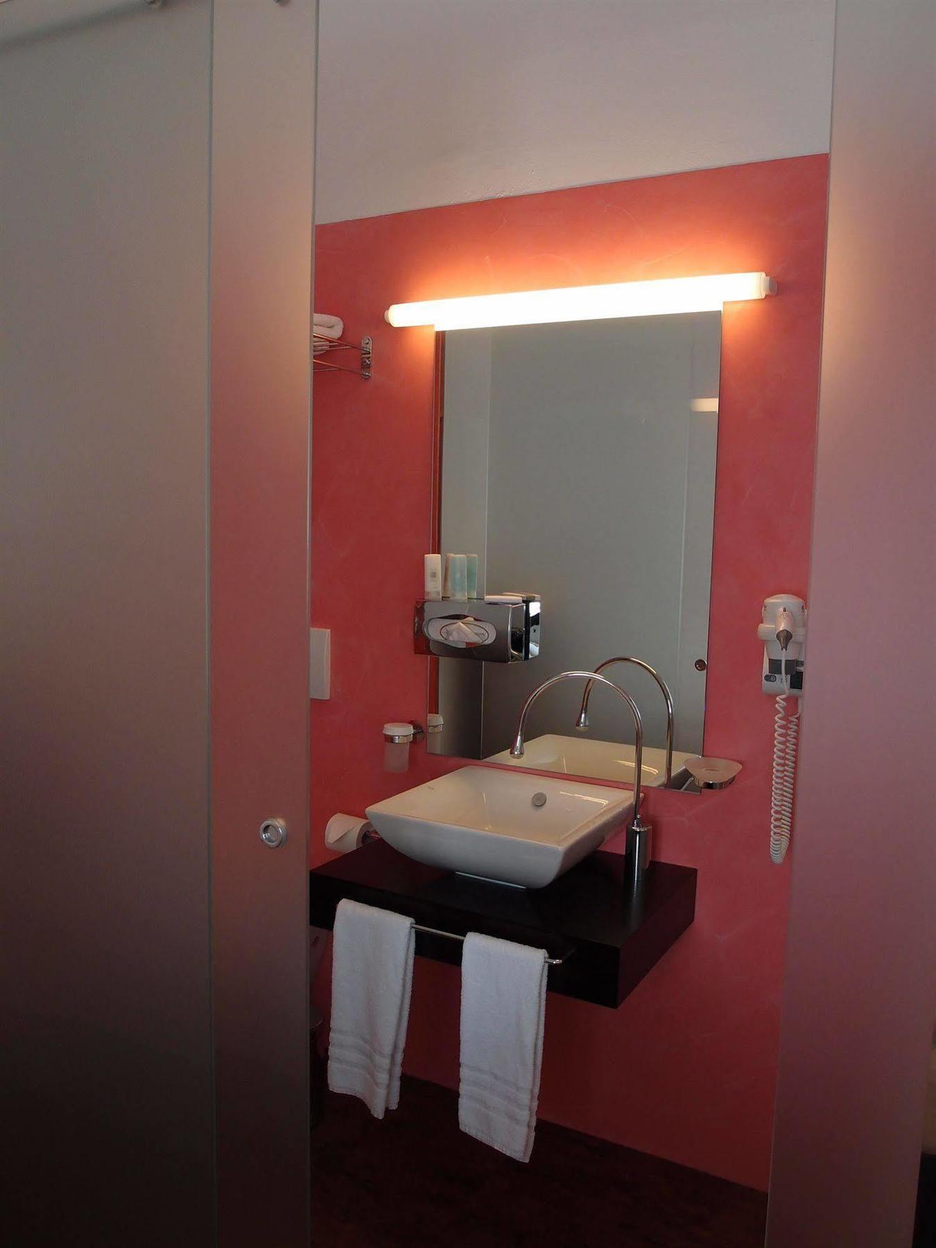 Boutique Hotel La Rinascente Locarno Dış mekan fotoğraf